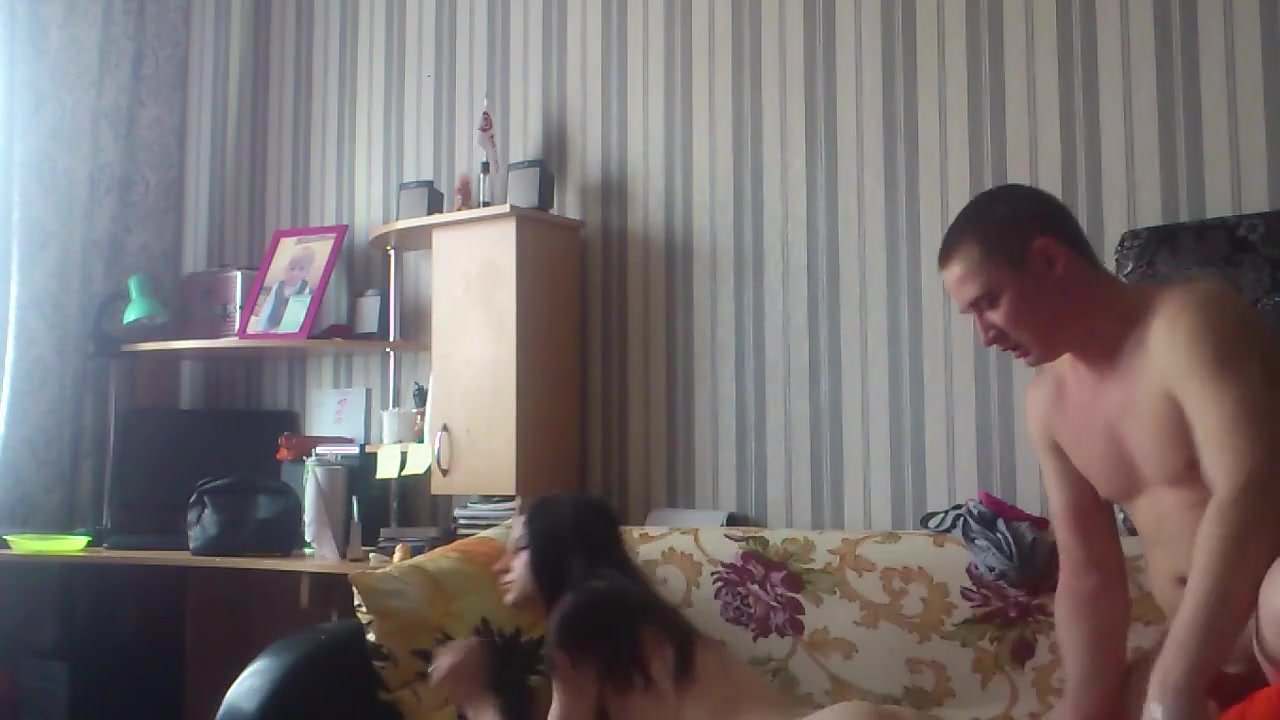Трахает жену дома: порно видео на beton-krasnodaru.ru